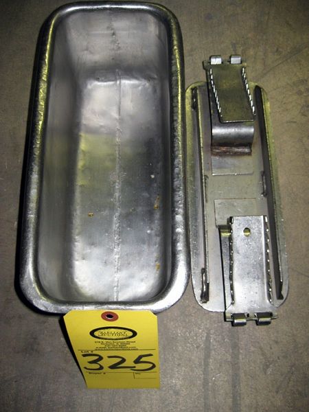 ze 4 1/2" X 12" X 5" high