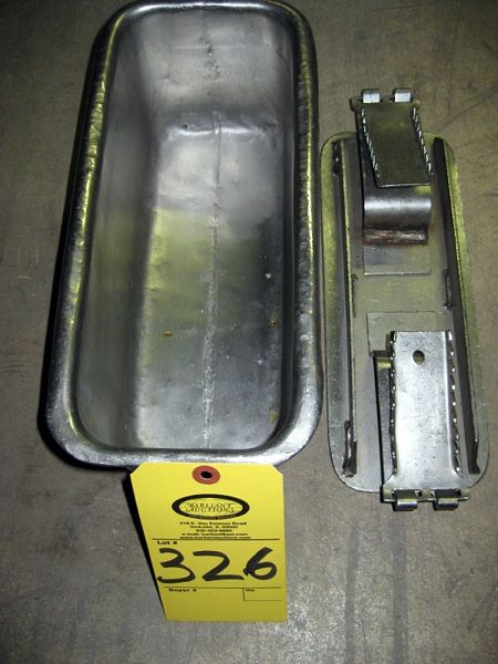 ze 4 1/2" X 12" X 5" high