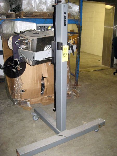 r, Ser. #0171099902, on adjustable stand