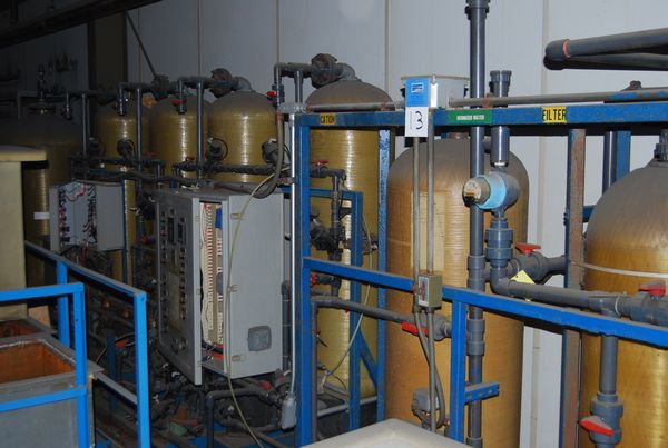 x. Operating Pressure 125 PSIG, Max. Operating Temp. 120 Deg. F