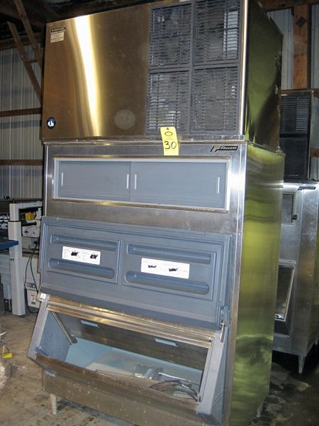 cooled, produces up to 1,296 LBS/24 hrs, w/Follett ice bin, 46" L X 27" W X 58" D, 208/230 volt, 60