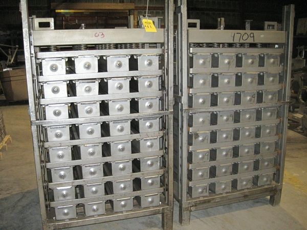 s., (32) molds/rack, 4" H X 6" W X 47" L