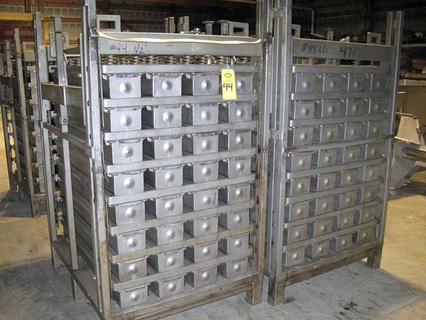 s., (32) molds/rack, 4" H X 6" W X 47" L