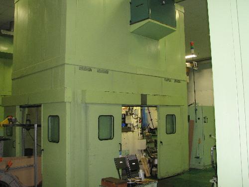 Speed Mechanical Press. S/N. PM3-200-27288; Bolster 60" X 39", SPM 0-550, Stroke Length 1.5", Slide